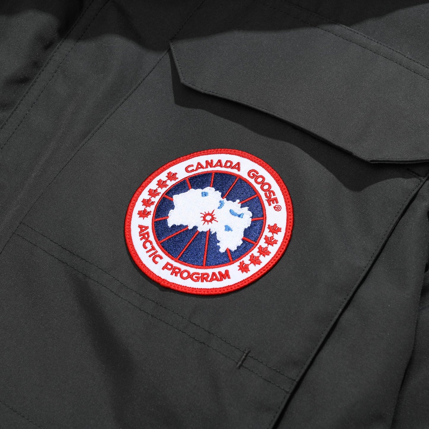 ** Canada Goose Expedition Parka Model 08 - Premium Insulation, Authentic Down

**
