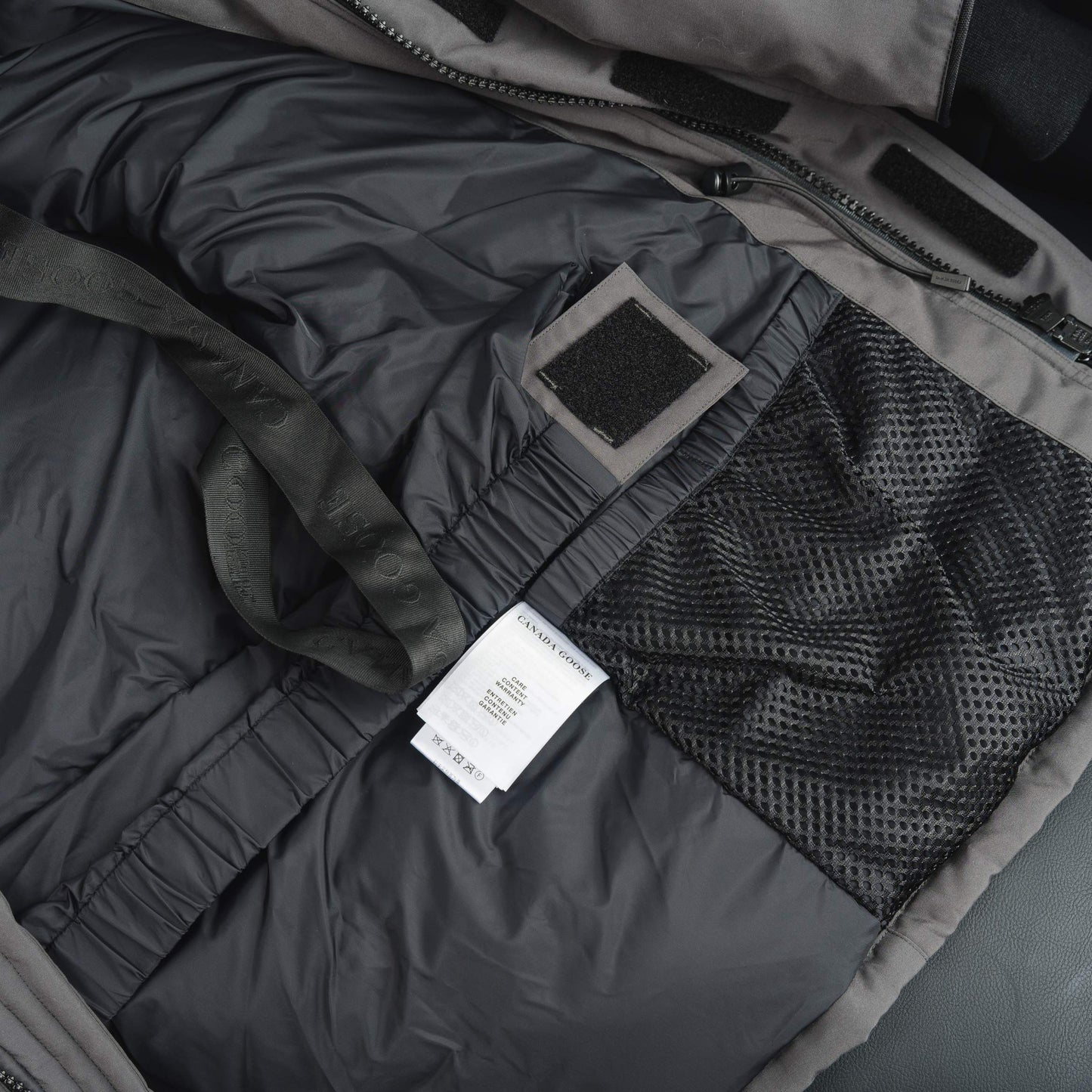 ** Canada Goose Expedition Parka 4660M – Premium Winter Outerwear

**